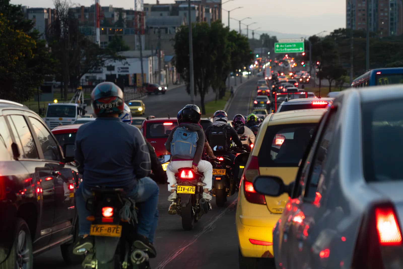 Urban car sharing and carpooling